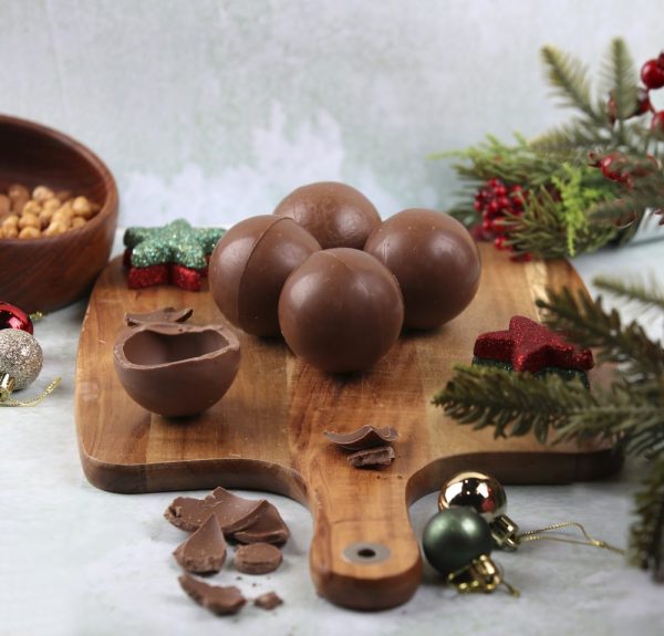 Milk Hollow Hanging Bauble 50g (Red) - Image 3